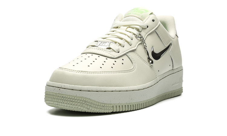 Nike Air Force 1 '07 Next Nature SE WMNS Liquid Metal FN8540 100 Apex Sneakers