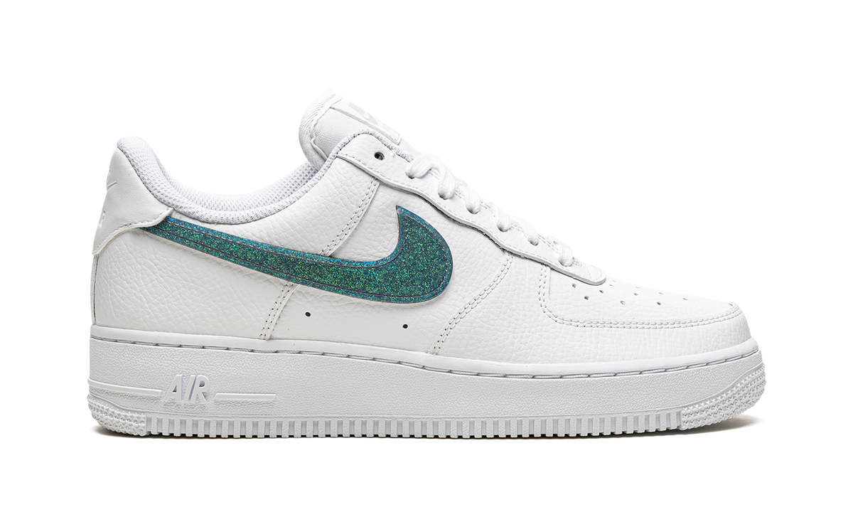Nike AIR FORCE 1 '07 ESS WMNS Glitter Swoosh - Celery DH4407 100 Apex Sneakers