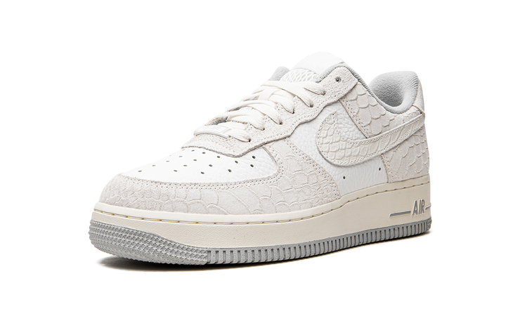 Nike AIR FORCE 1 WMNS White Python DX2678 100 Apex Sneakers