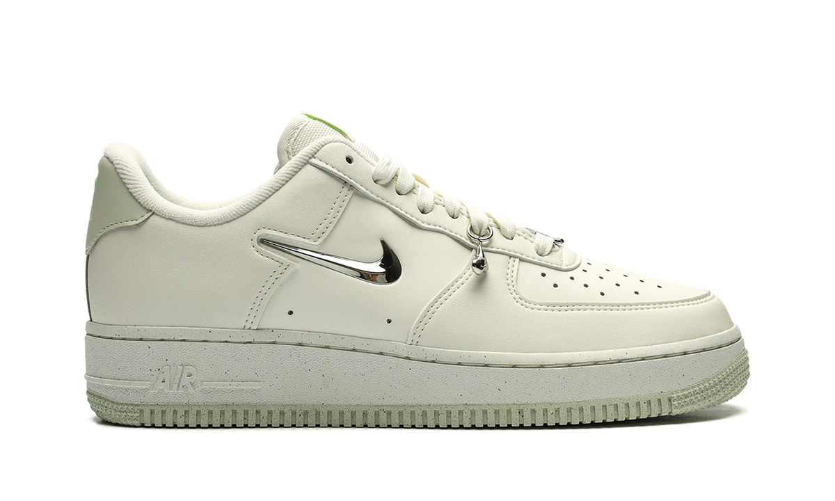 Nike Air Force 1 '07 Next Nature SE WMNS Liquid Metal FN8540 100 Apex Sneakers