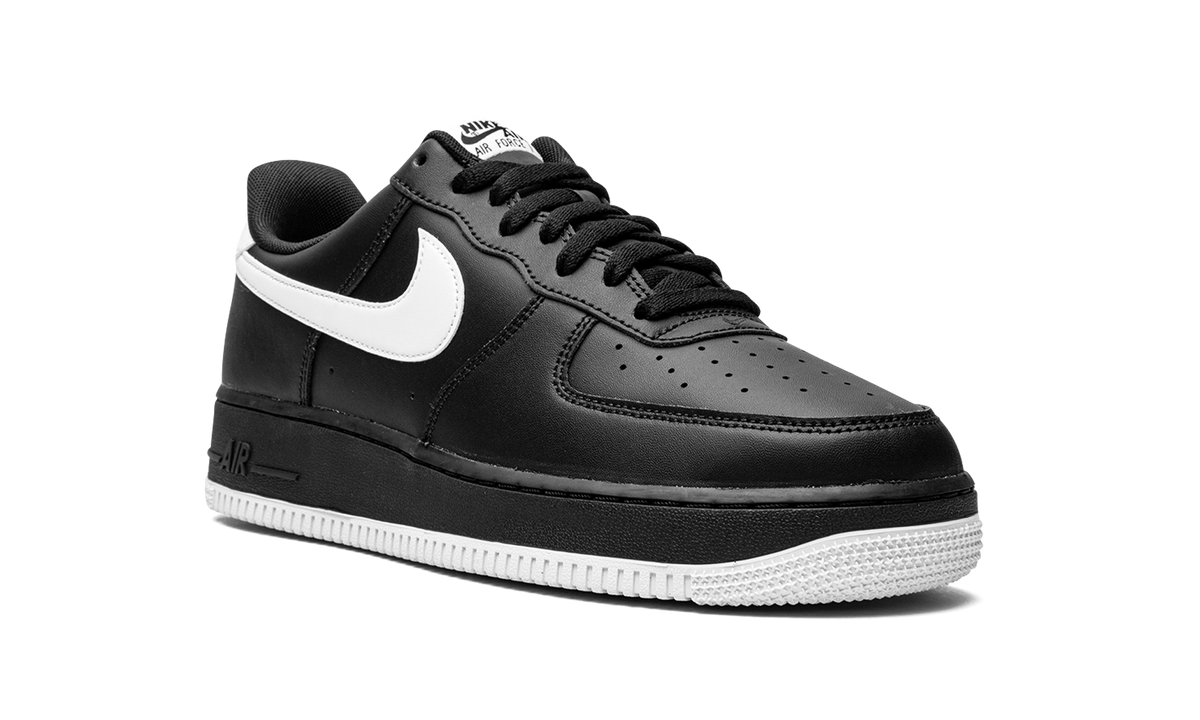 Nike Air Force 1 '07 Black / White DC2911 002 Apex Sneakers