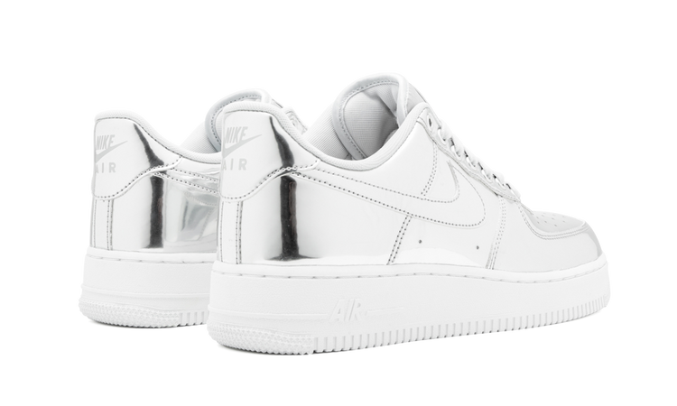 Nike AIR FORCE 1 SP WMNS Metallic Chrome Apex Sneakers