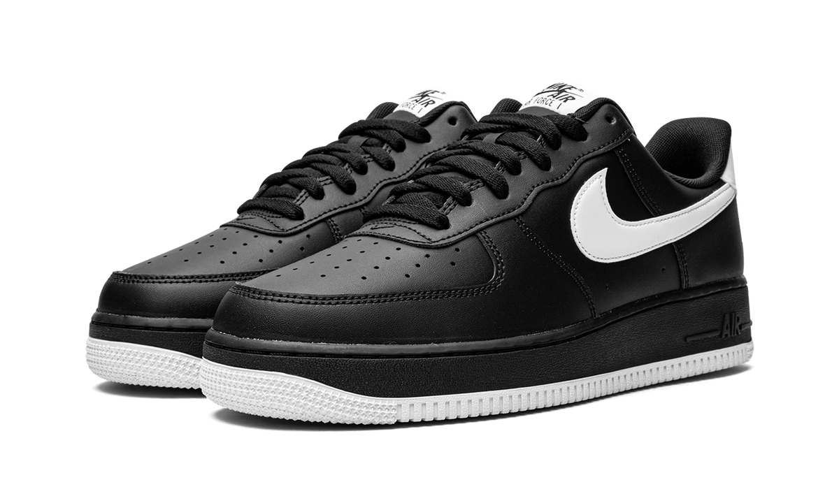 Nike Air Force 1 '07 Black / White DC2911 002 Apex Sneakers