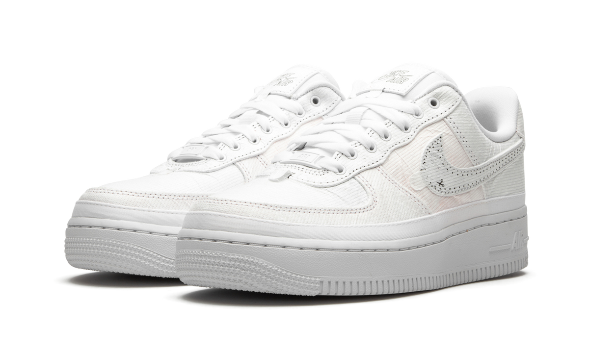 Nike AIR FORCE 1 LO LX WMNS Reveal - Black Swoosh CJ1650 100 Apex Sneakers