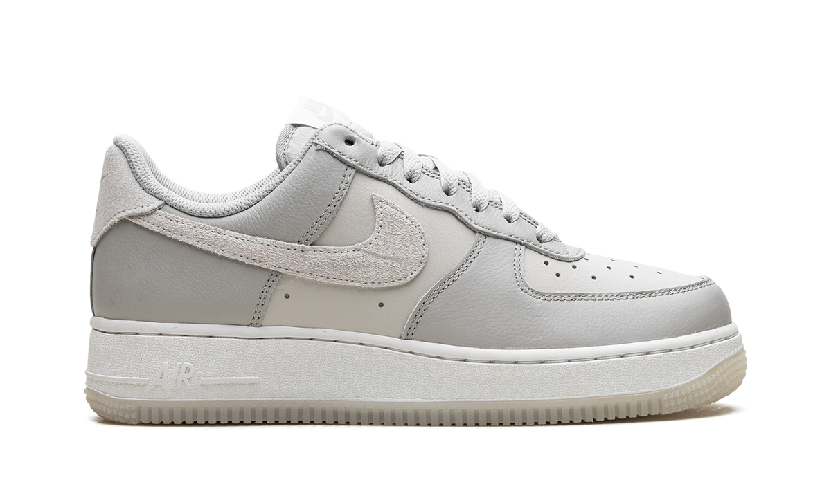 Nike Air Force 1 '07 Light Bone FN5832 001 Apex Sneakers