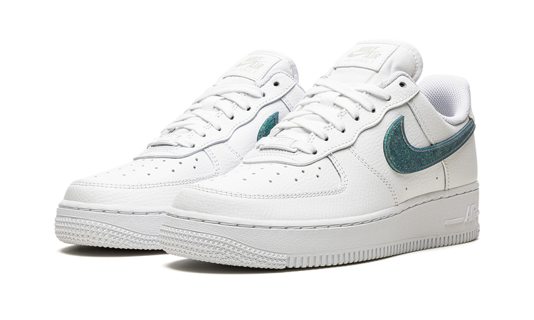 Nike AIR FORCE 1 '07 ESS WMNS Glitter Swoosh - Celery DH4407 100 Apex Sneakers