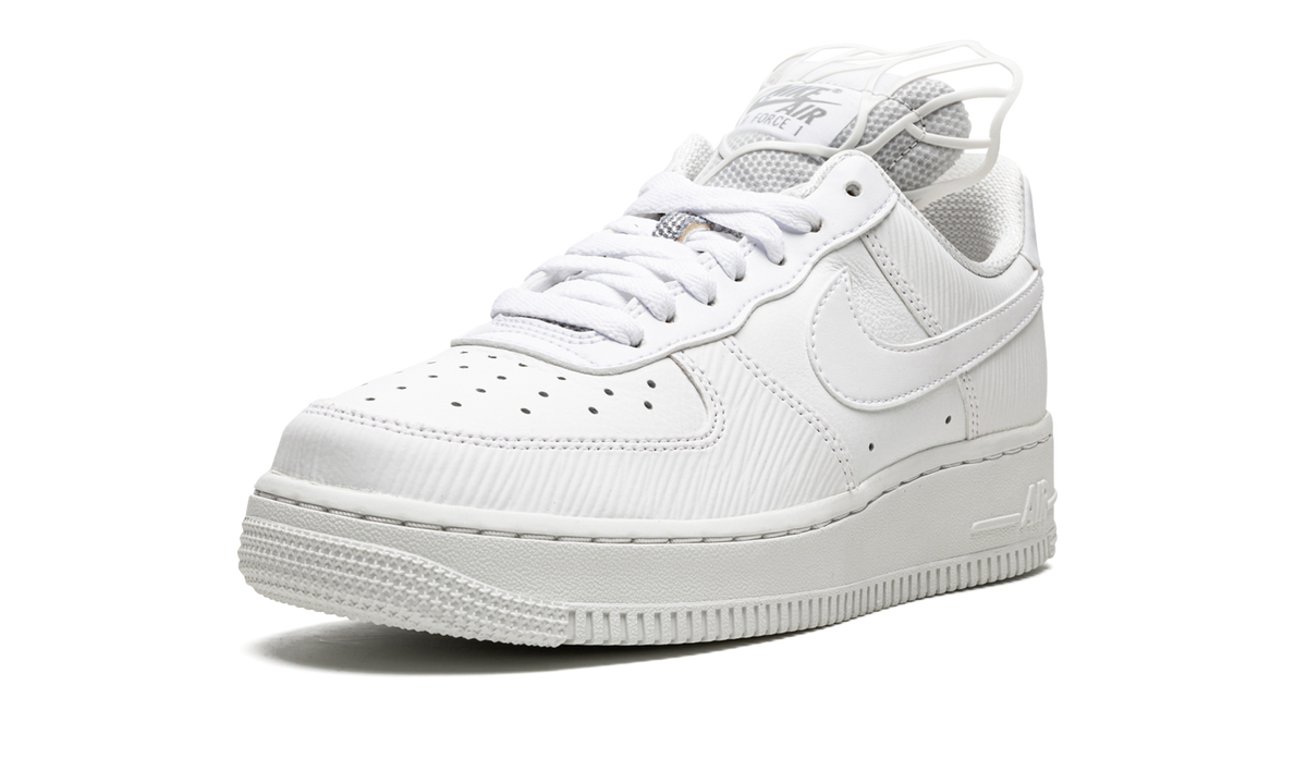 Nike AIR FORCE 1 MNS WMNS Goddess of Victory Apex Sneakers