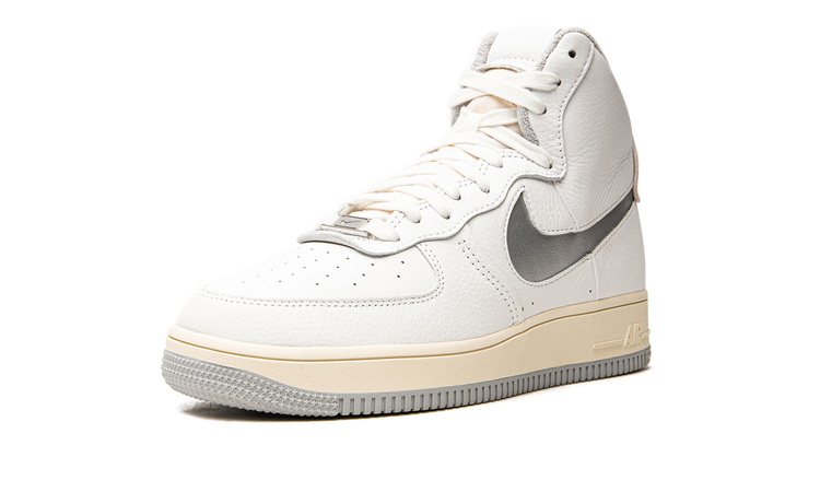 Nike AIR FORCE 1 HIGH SCULPT MNS WMNS White / Silver DC3590 101 Apex Sneakers