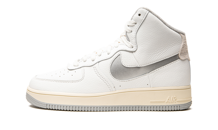 Nike AIR FORCE 1 HIGH SCULPT MNS WMNS White / Silver DC3590 101 Apex Sneakers