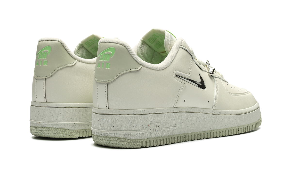 Nike Air Force 1 '07 Next Nature SE WMNS Liquid Metal FN8540 100 Apex Sneakers