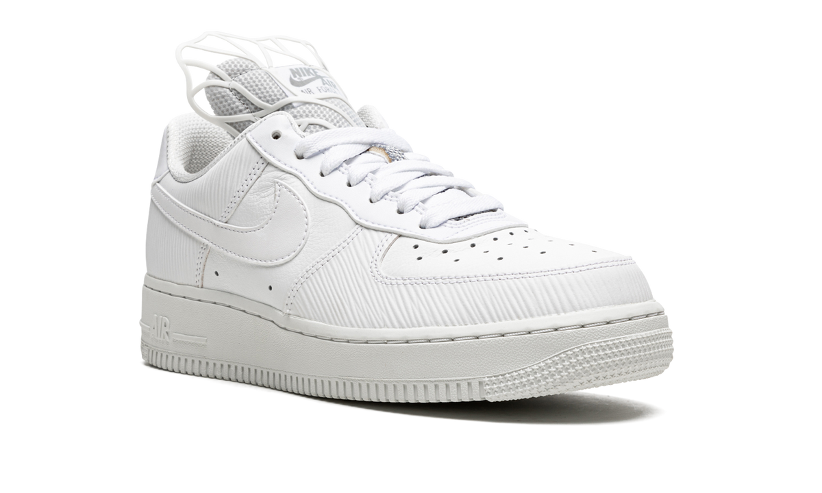 Nike AIR FORCE 1 MNS WMNS Goddess of Victory Apex Sneakers