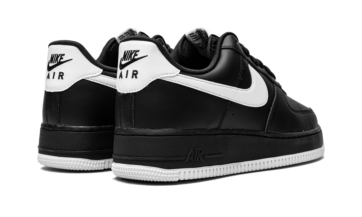 Nike Air Force 1 '07 Black / White DC2911 002 Apex Sneakers