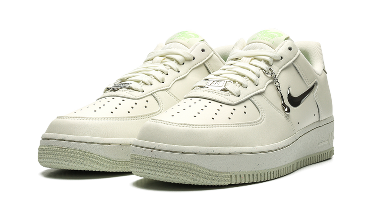 Nike Air Force 1 '07 Next Nature SE WMNS Liquid Metal FN8540 100 Apex Sneakers