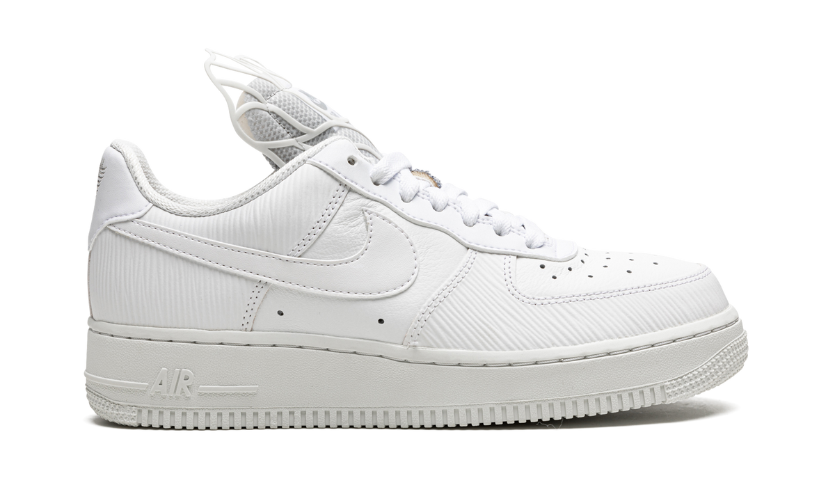 Nike AIR FORCE 1 MNS WMNS Goddess of Victory Apex Sneakers