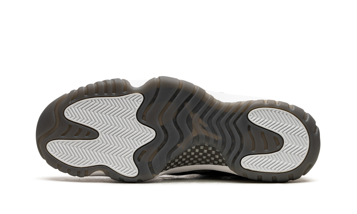 Air Jordan 11 Low IE "Black/White" 919712 001