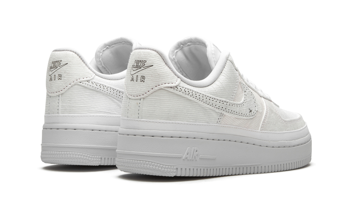 Nike AIR FORCE 1 LO LX WMNS Reveal - Black Swoosh CJ1650 100 Apex Sneakers